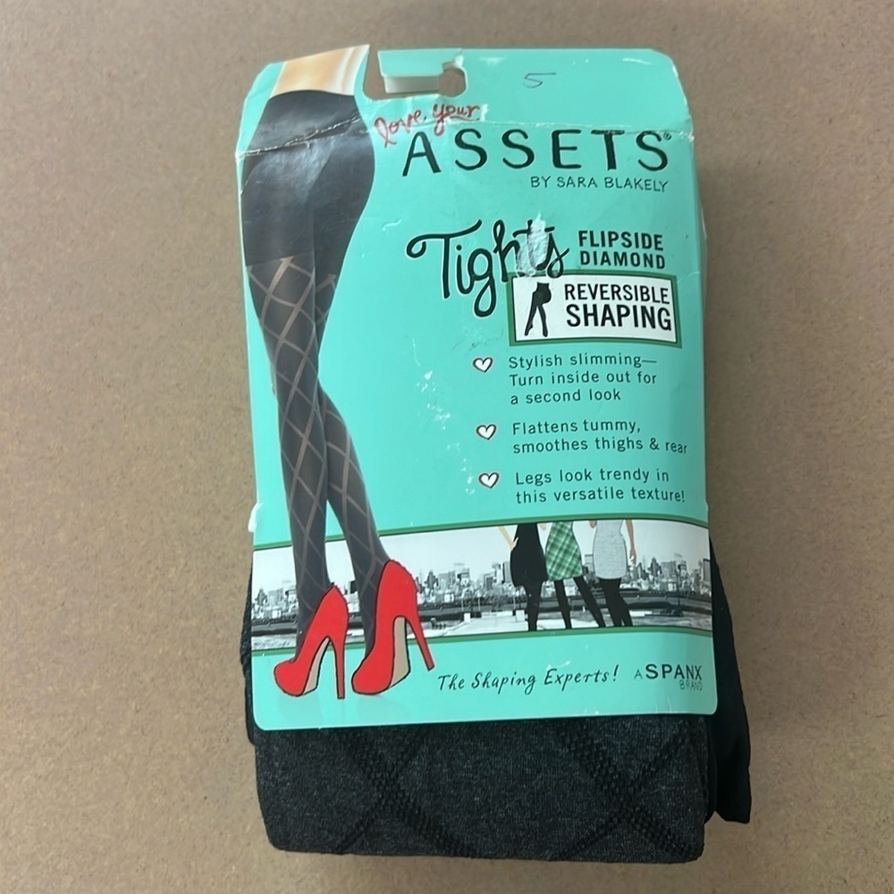 SPANX Size 5 Flip side Black  Diamond Reversible Shaping Tights